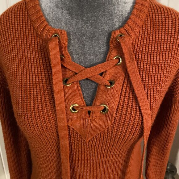 Say What Sweater Women’s Size Small Orange V Neck Tied Long Sleeve Pullover - Picture 2 of 9